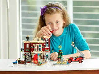 Winter Village Fire Station LEGO-set afbeelding 21