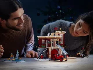 Winter Village Fire Station LEGO-set afbeelding 17