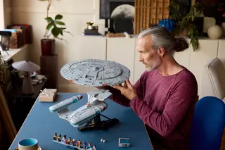 Star Trek: U. S.S. Enterprise NCC-1701-D LEGO-set afbeelding 14