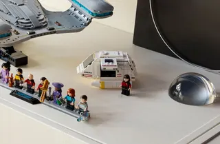 Star Trek: U. S.S. Enterprise NCC-1701-D LEGO-set afbeelding 16