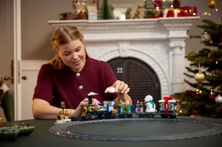 Feestelijke kersttrein LEGO-set afbeelding 13