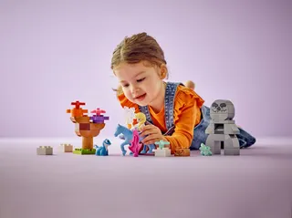 Elsa & Bruni in the Enchanted Forest LEGO-set afbeelding 2