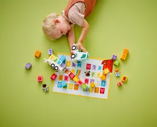 Alfabetvrachtwagen LEGO-set afbeelding 7