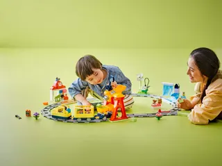 Grote interactieve buurttrein LEGO-set afbeelding 6