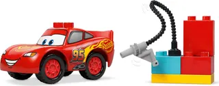 McQueens bezoek aan Docs garage LEGO-set afbeelding 3