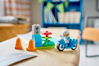 Blauwe politiemotor LEGO-set afbeelding 8