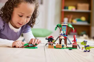 Spidey en Gobby's raptorstrijd bij de boomhut LEGO-set afbeelding 8