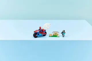 Spidey op zijn motor vs. Rhino LEGO-set afbeelding 11