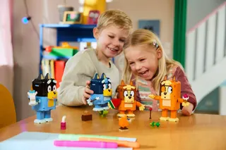 Bouwbare figuren van Bluey en haar familie LEGO-set afbeelding 11