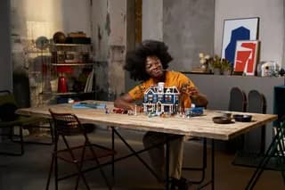Stranger Things: Het huis van de familie Creel LEGO-set afbeelding 14