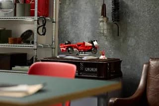 Ferrari F2004 en Michael Schumacher LEGO-set afbeelding 15