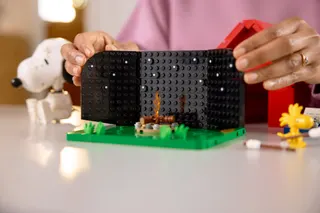 Peanuts: Snoopy's hondenhok LEGO-set afbeelding 10