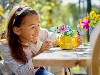 Bloemen in gieter LEGO-set afbeelding 10