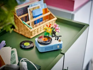 Platenspeler met bloemen LEGO-set afbeelding 6
