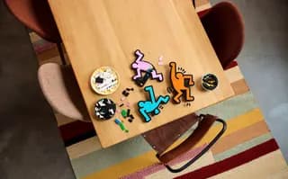 Keith Haring - Dansende figuren LEGO-set afbeelding 4