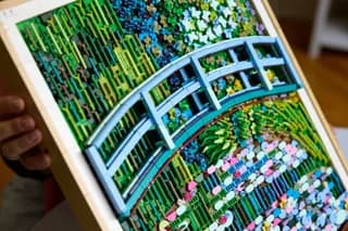 Claude Monet - Brug over een vijver met waterlelies LEGO-set afbeelding 7