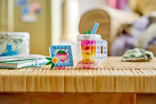 Parfumfles met bloemen LEGO-set afbeelding 8