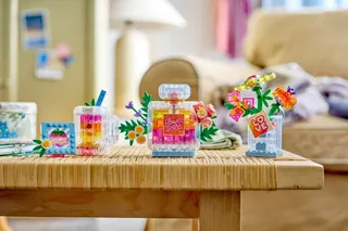 Parfumfles met bloemen LEGO-set afbeelding 7