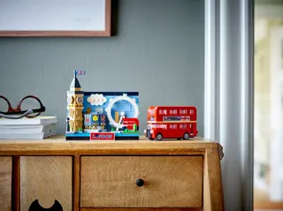 Ansichtkaart van Londen LEGO-set afbeelding 4