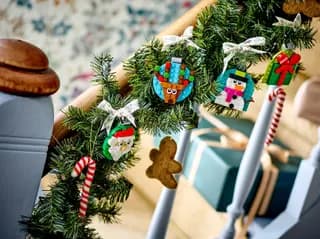 Schattige kerstversieringen LEGO-set afbeelding 4