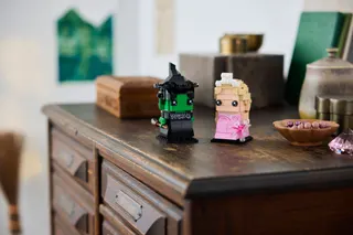 Elphaba en Glinda figuren LEGO-set afbeelding 5