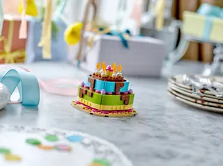 Verjaardagstaart LEGO-set afbeelding 6