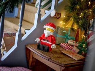 Grote minifiguur van de Kerstman LEGO-set afbeelding 5