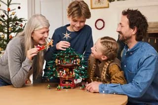Decoratieve kerstboom voor het hele gezin LEGO-set afbeelding 11