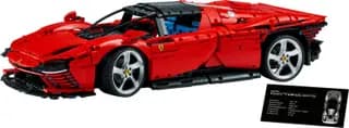 Ferrari Daytona SP3 LEGO-set
