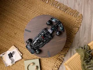 Mercedes-AMG F1 W14 E Performance LEGO-set afbeelding 8