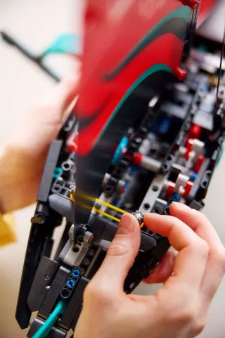 Emirates Team New Zealand AC75 Yacht LEGO-set afbeelding 6