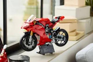 Ducati Panigale V4 S motor LEGO-set afbeelding 8