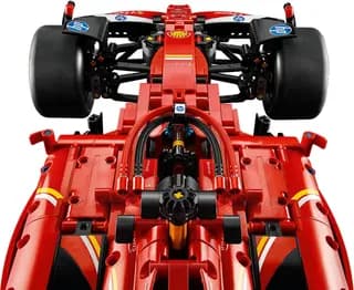 Ferrari SF-24 F1 auto LEGO-set afbeelding 5