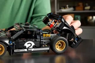 1966 Ford GT40 MKII racewagen LEGO-set afbeelding 5