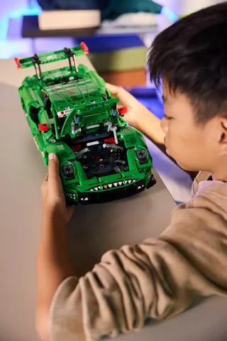 Porsche 911 GT3 R REXY AO Racing auto LEGO-set afbeelding 7