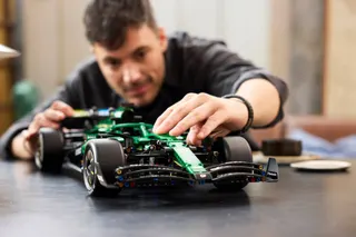 Aston Martin Aramco AMR25 F1 auto LEGO-set afbeelding 9
