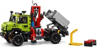 Mercedes-Benz Unimog U 5023 met kraan LEGO-set afbeelding 3