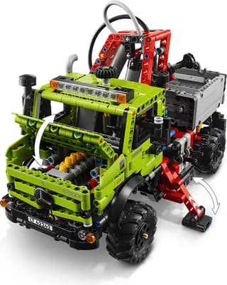 Mercedes-Benz Unimog U 5023 met kraan LEGO-set afbeelding 6