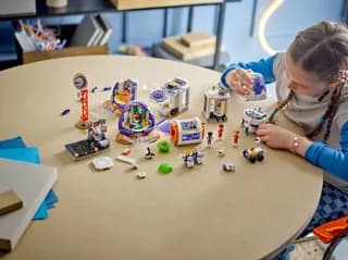 Mars Space Base and Rocket LEGO-set afbeelding 11