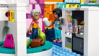Heartlake City Airport and Airplane LEGO-set afbeelding 8