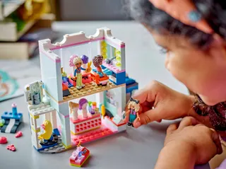 Hair Salon and Accessories Store LEGO-set afbeelding 9