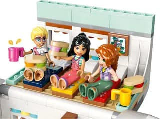 Camperavontuur met vrienden LEGO-set afbeelding 6