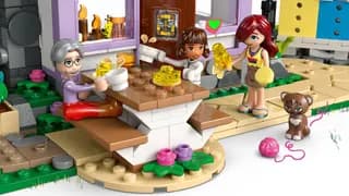 Beekeepers' House and Flower Garden LEGO-set afbeelding 5