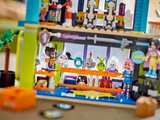 Stripboeken- en gamewinkel LEGO-set afbeelding 9