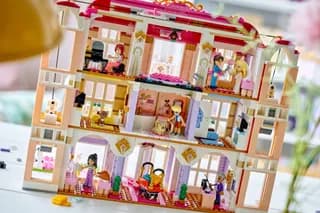 Heartlake City Grand Hotel LEGO-set afbeelding 15