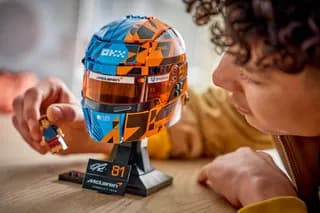 McLaren Mastercard F1 Team helm van Oscar Piastri LEGO-set afbeelding 9