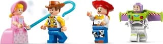 Toy Story feesttrein en RC auto LEGO-set afbeelding 3
