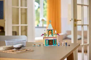 Frozen kasteel van Arendelle LEGO-set afbeelding 7