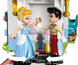 Cinderella's Castle & Horse Carriage LEGO-set afbeelding 5