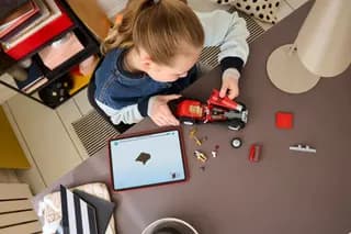 Cruella de Vils auto LEGO-set afbeelding 5